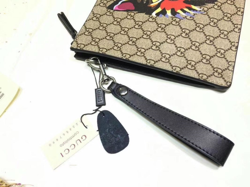 Gucci Clutch Bags